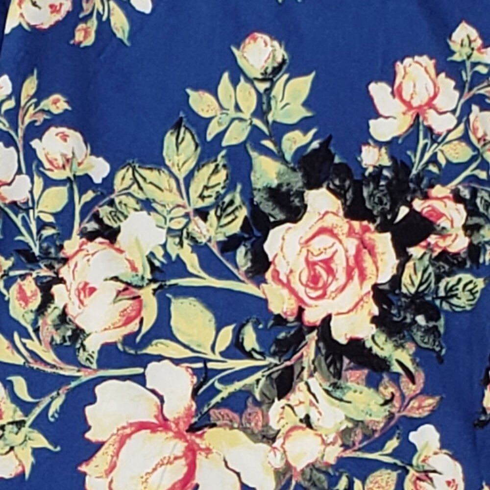 TC2 LuLaRoe Tall & Curvy2 Leggings Cute Roses Flowers Print U25